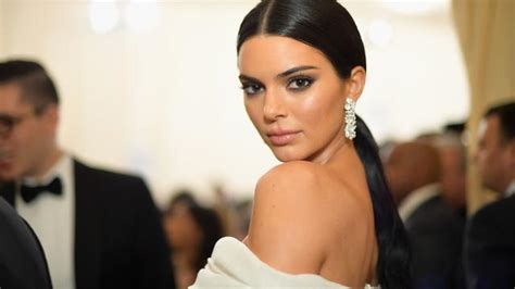 kendall jenner hot pics|Kendall Jenner Wore an Itty.